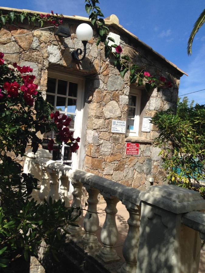 Appart'Hotel A Punta 加莱里亚 外观 照片